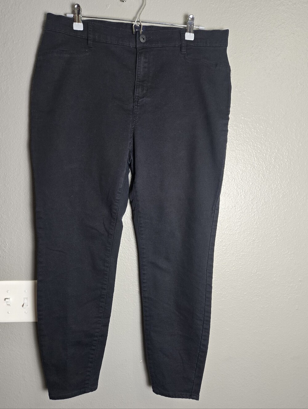 GAP Black Skinny Pants Stretch Size 16